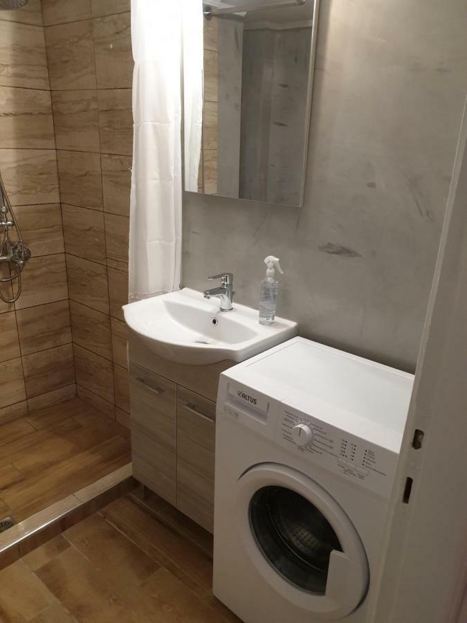 Lemon Apartment Каламата Екстериор снимка